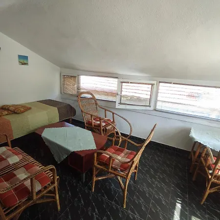 بيت ضيافة Perla