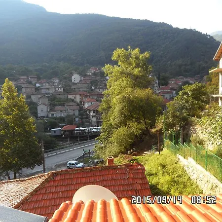 بيت ضيافة Perla *