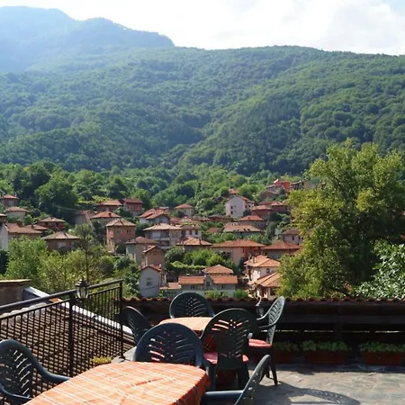 Perla باتشكوفو