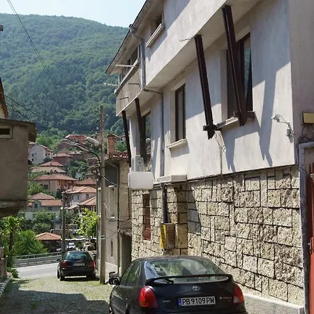 بيت ضيافة Perla *